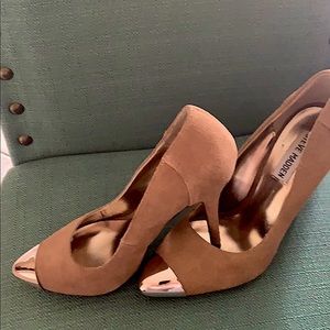 Steve Madden suede heels.